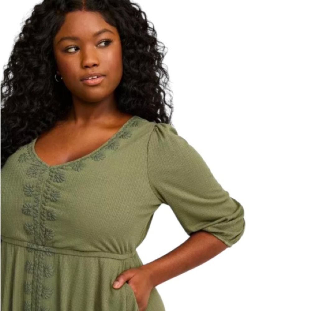 Torrid Olive Mini Jersey 3/4 Sleeve Embroidered Skater Dress NWT, Size 3 (3X) - Picture 3 of 10